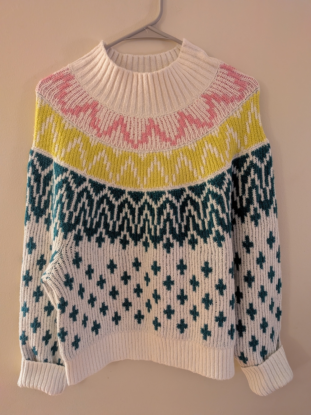 BNWT Old Navy Cream Sweater with Pink, Yellow & Teal Fair Isle Yoke